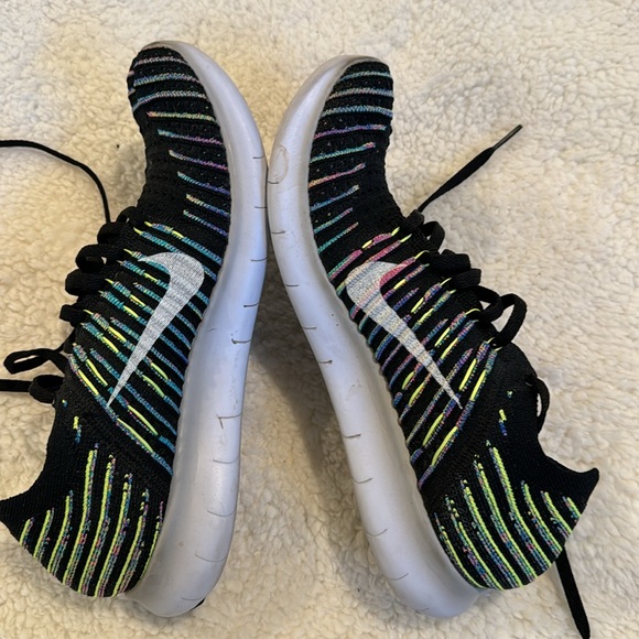 Nike Free Fly Knit Sneakers Rainbow Black Size 8 - Picture 3 of 7
